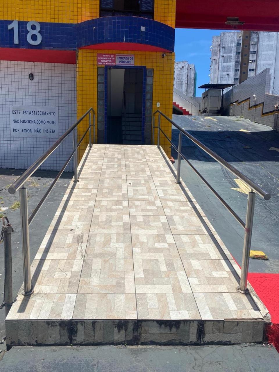 Hotel Extasy Brotas Salvador Bagian luar foto